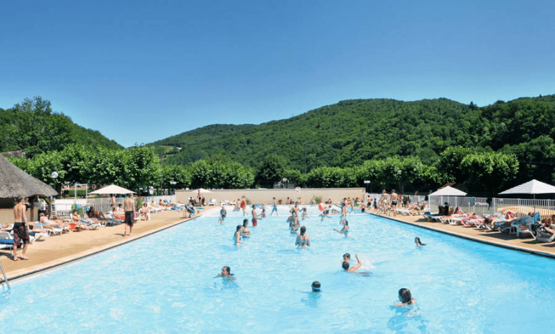 Schwimmbad Camping Gibanel