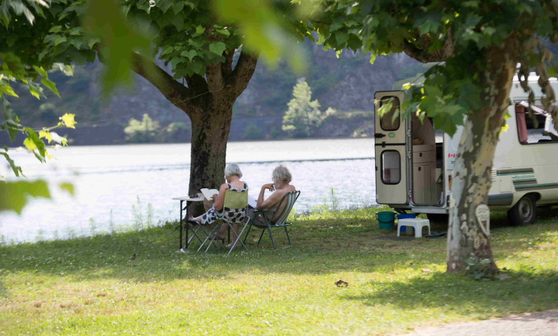 Gibanel camping pitch Dordogne