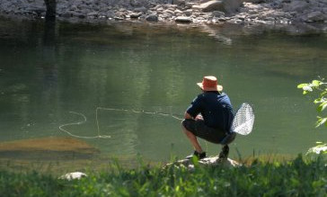 Miniature de pêche en Corrèze