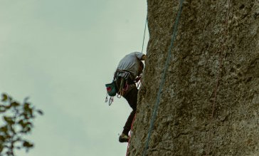 Miniature de bannière d'escalade en Corrèze