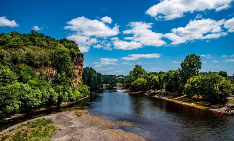 Camping au bord de la Dordogne
